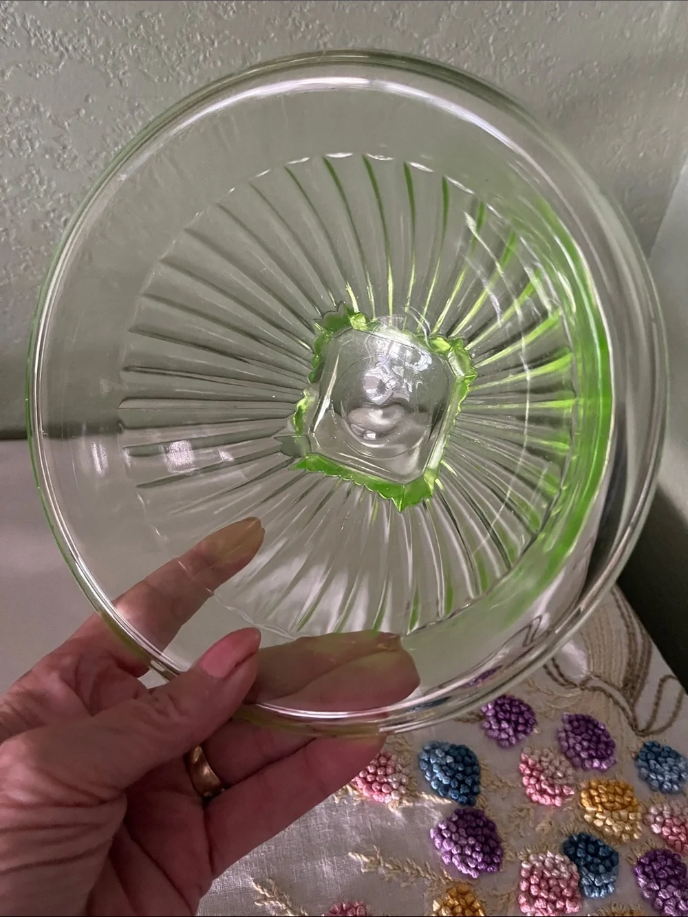 Depression Glass this gorgeous